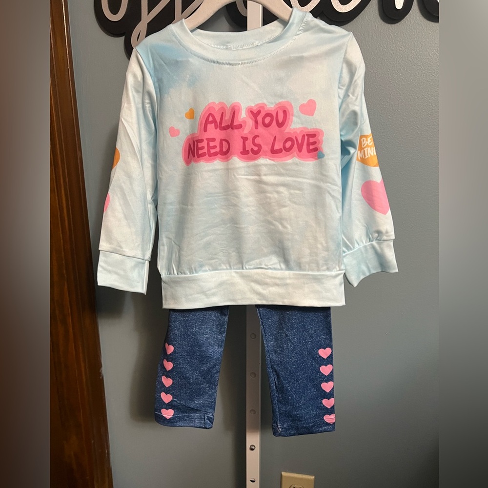 Conversation Hearts Blue Sweatshirt and Blue Leggings with Pink Hearts Set